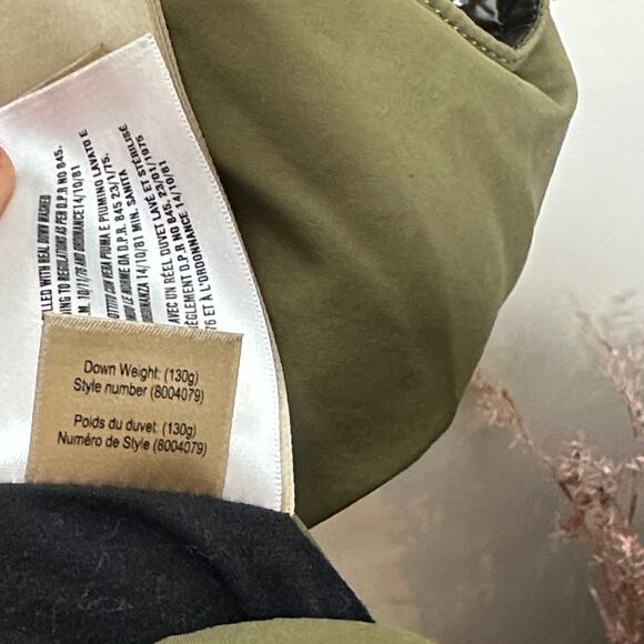 BURBERRY Embroidered Archive Logo Down Filled Puffer Gilet Vest Green Sz L/XL - Picture 10 of 12